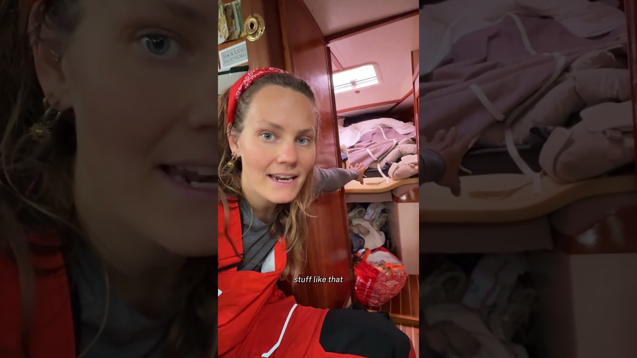 ⁣Boat tour of my Saltram 36 Saga while blowing 26 knots of wind outside
