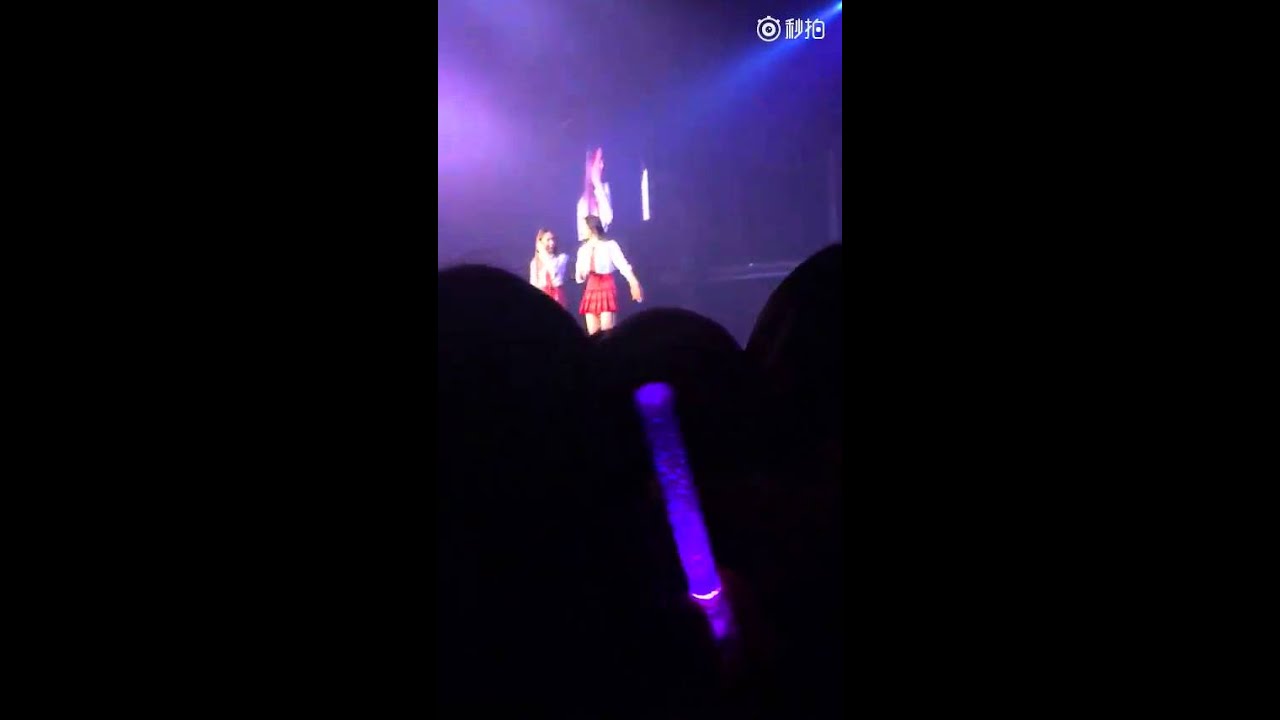 [FANCAM] 160129 f(x) 1st concert Ment - Dimension 4 In Seoul Day 1 - YouTube