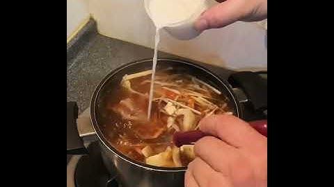 酸酸辣辣酸辣湯