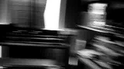 Greg demonstrates the loop function on the Korg Kaoss pad