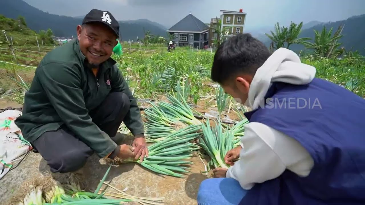 Kekuatan Tahajud Di Kaki Gunung Lawu  | Jalur Langit Part 1 (12/10/24)