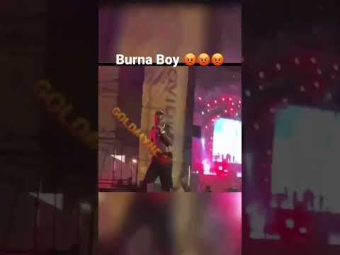 Moment Burna Boy kicks fan on stage in lagos #burnaboy #lagos #lastlast