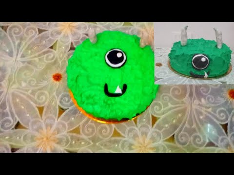 تورته عيد ميلاد ابني نور عيني علي شكل وشوشني أو كرتي البعبع