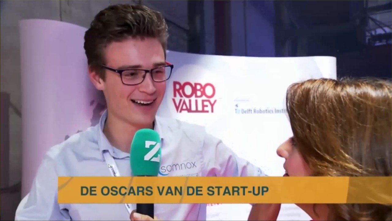 Somnox op RTLZ Accenture Innovation Awards 2016 | RoboValley