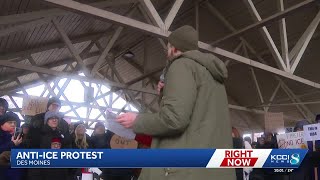 Protestors in Des Moines speak out against ICE following Minneapolis shooting