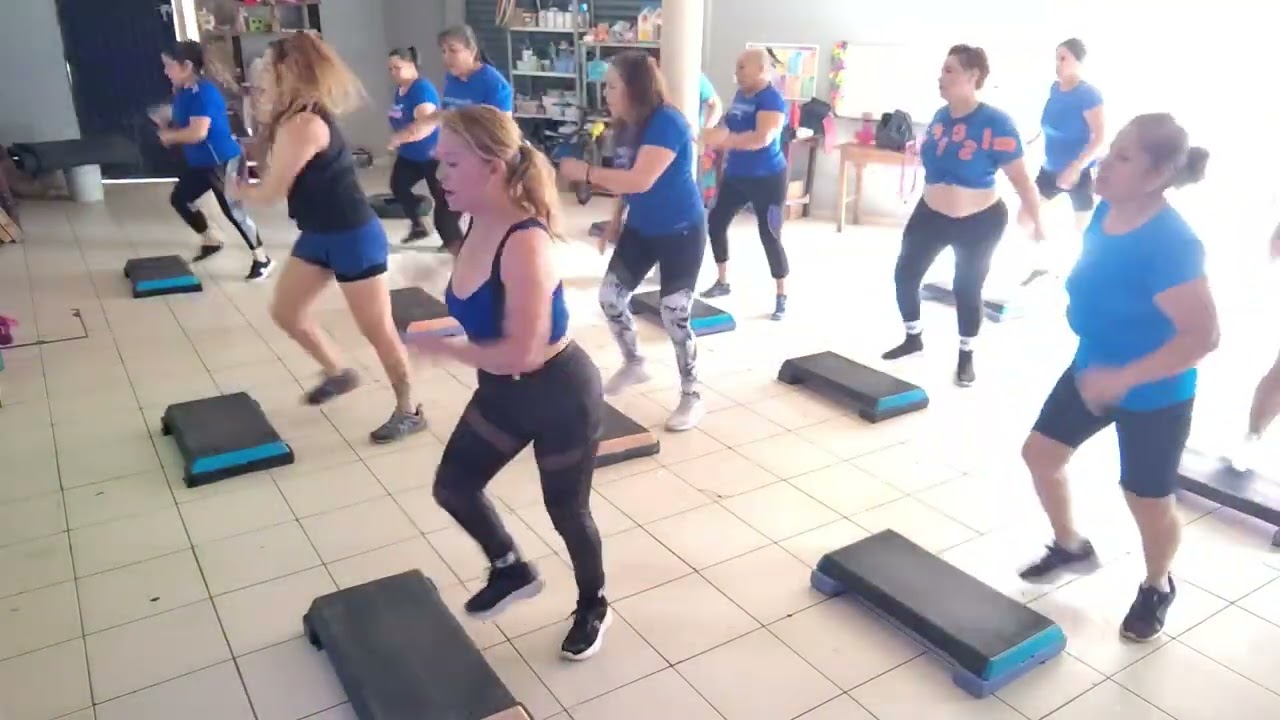 Step básico/tres bloques/ cardio.(ACTIVACIÓN FIT DORIS)💪🏼