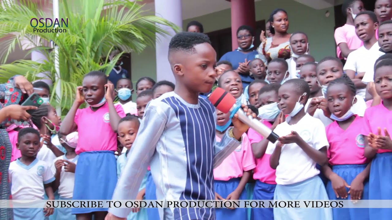 AKWADAA NYAME SHOCKE THE  SCHOOL PUPIL DURING THE HOMECOMING CELEBRATION (OFFICIAL VIDEO)