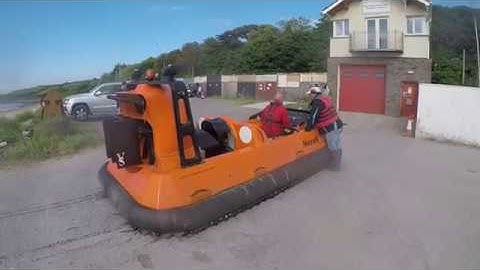 Hovercraft by Vortex Services coming in to land