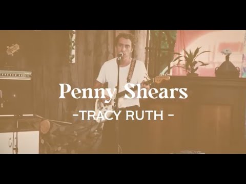 Tracy Ruth par PENNY SHEARS (live at Piz Palü Studio)