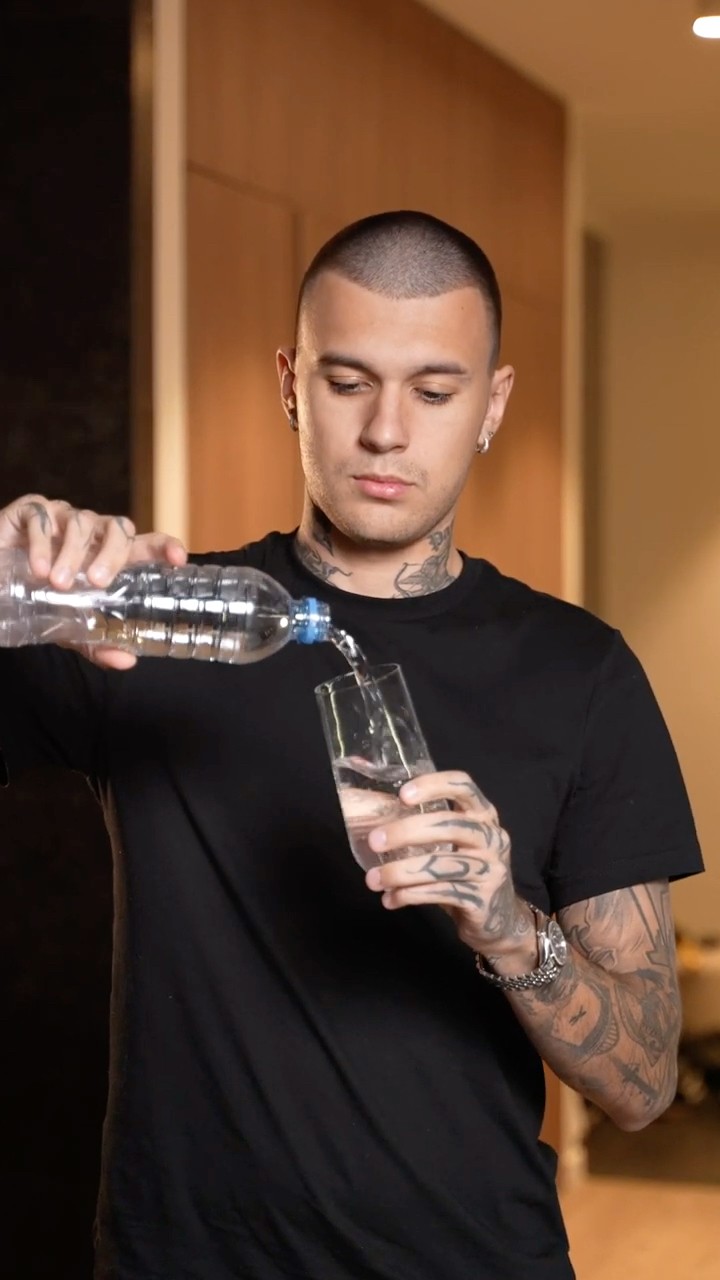 Drink water ? #tim