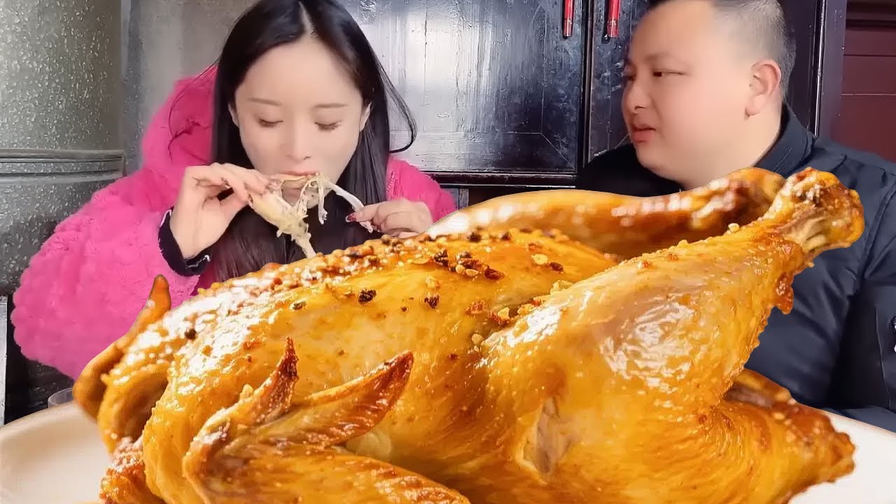 My stingy husband took my eggs and punished him by watching me eat roast chicken