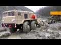 MAZ 537 AND KAT1 IN ACTION, HEAVY RC TRUCKS WORK IN THE RAIN, RC MUDDING