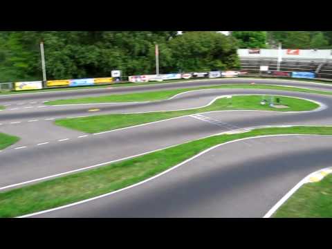 Tamiya TRF416 WE VS. Xray T2 009 Lipo Modified rc ...