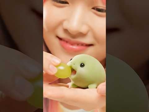 Feeding An Adorable Mochi Creature A Candy Grape Mukbang Candy Mochi Cute