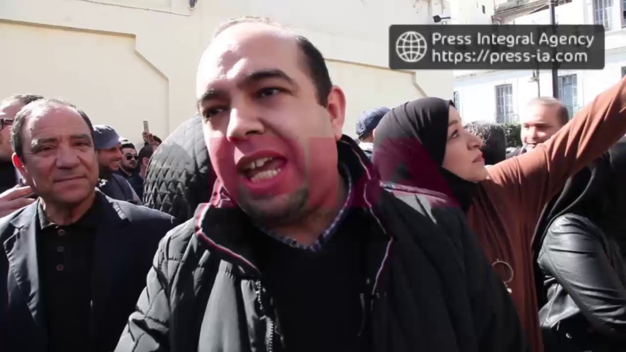 AlgÃ©rie â€“ Rassemblement des journalistes Ã  la place de la libertÃ© de la  presse Ã  Alger et dans d'autres wilayas du pays. | PressIA