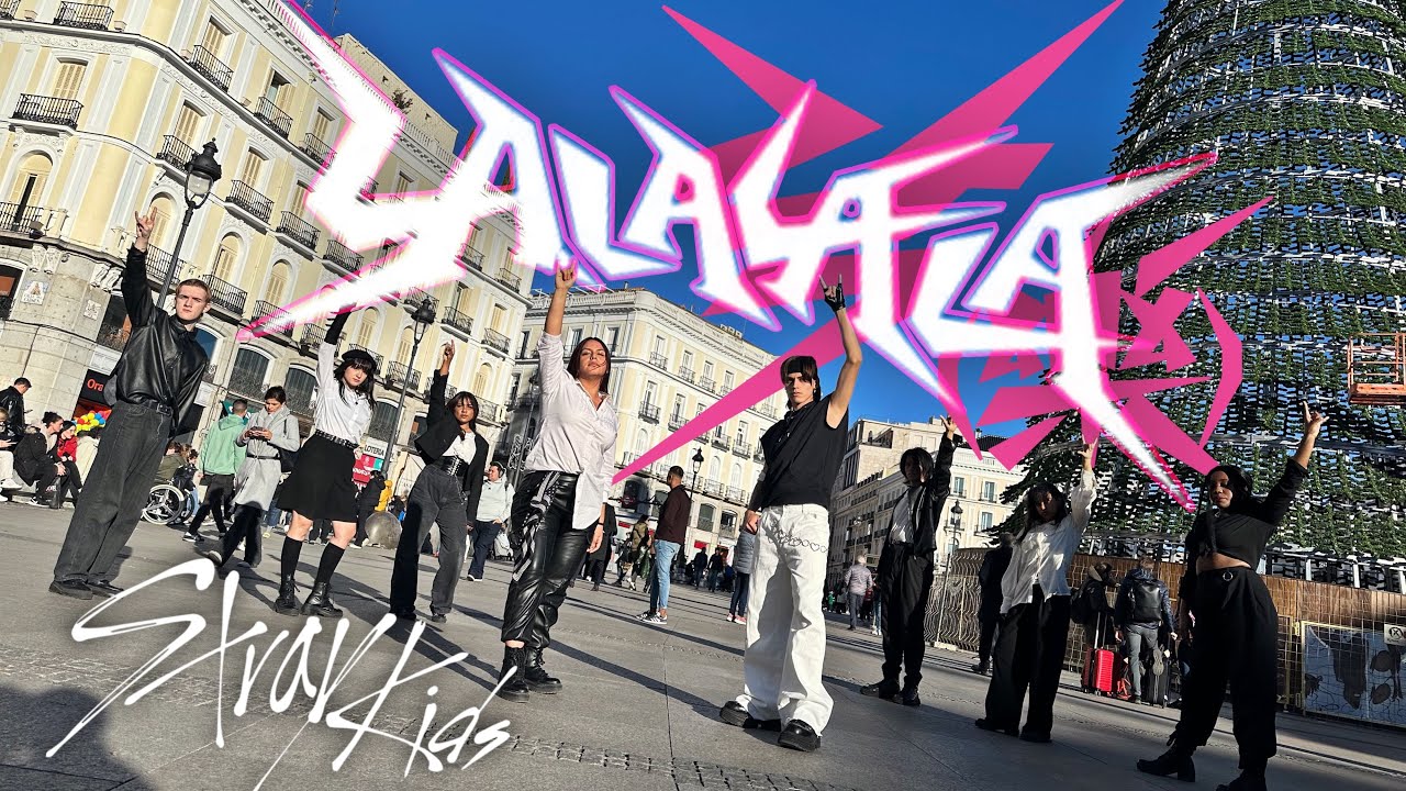 [KPOP IN PUBLIC SPAIN] Stray Kids(스트레이 키즈) - 