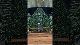 POV: Letting shopping centre display judge my personality 🎄🎅🏻 This is just for fun.😊
