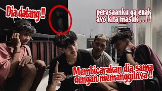 SUASANA MAGHRIB DISANGAR TERNYATA SEREM JUGA YA !!