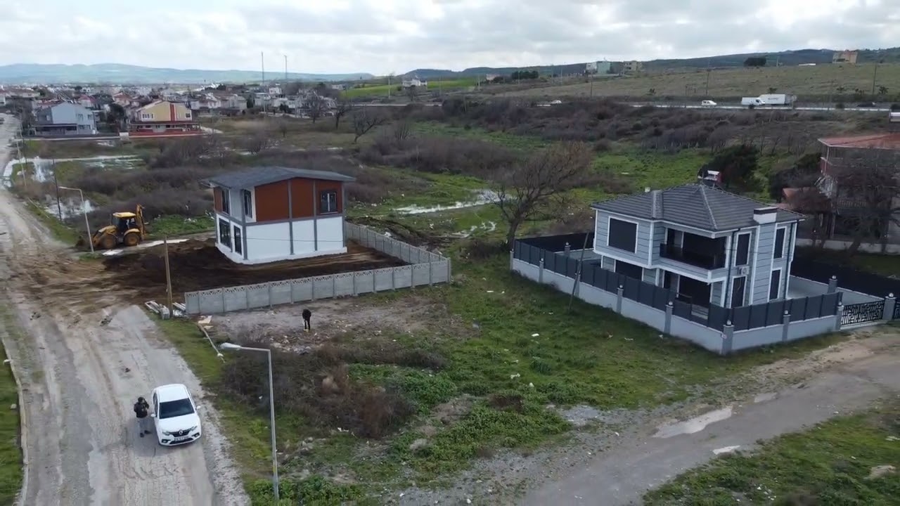 EVİM EMLAKTAN SATILIK SAHİLDE  ARSA