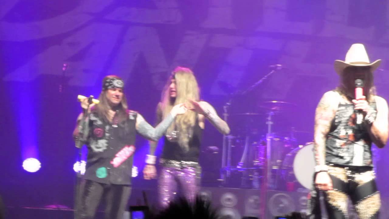 STEEL PANTHER - GIRL FROM OKLAHOMA LIVE IN MONTREAL 2014-05-20 - YouTube
