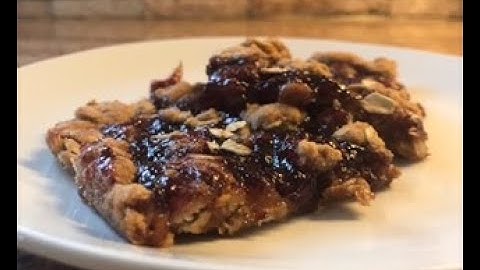 FLIK at Home: Raspberry Oatmeal Bars