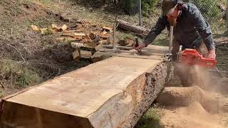 Chainsaw milling on a Granberg Alaskan mill with. Husqvarna 395XP  #chainsaw #sawmill #logging