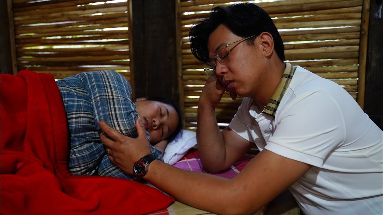 генеральный директор оказывает всестороннюю поддержку матери-одиночке в построении новой жизни.