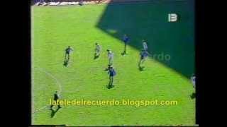 Los Diegos jugando al futbol - 1991