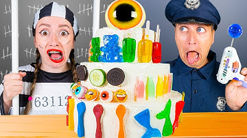 Mukbang Giant Eyeball Jelly Cake 의 대왕 눈알 젤리 케이크 먹방! Escaping from a Candy Jail by KIKIMO