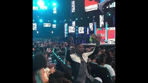 JAMIE FOXX’S REACT TO DAVIDO’S SPEECH