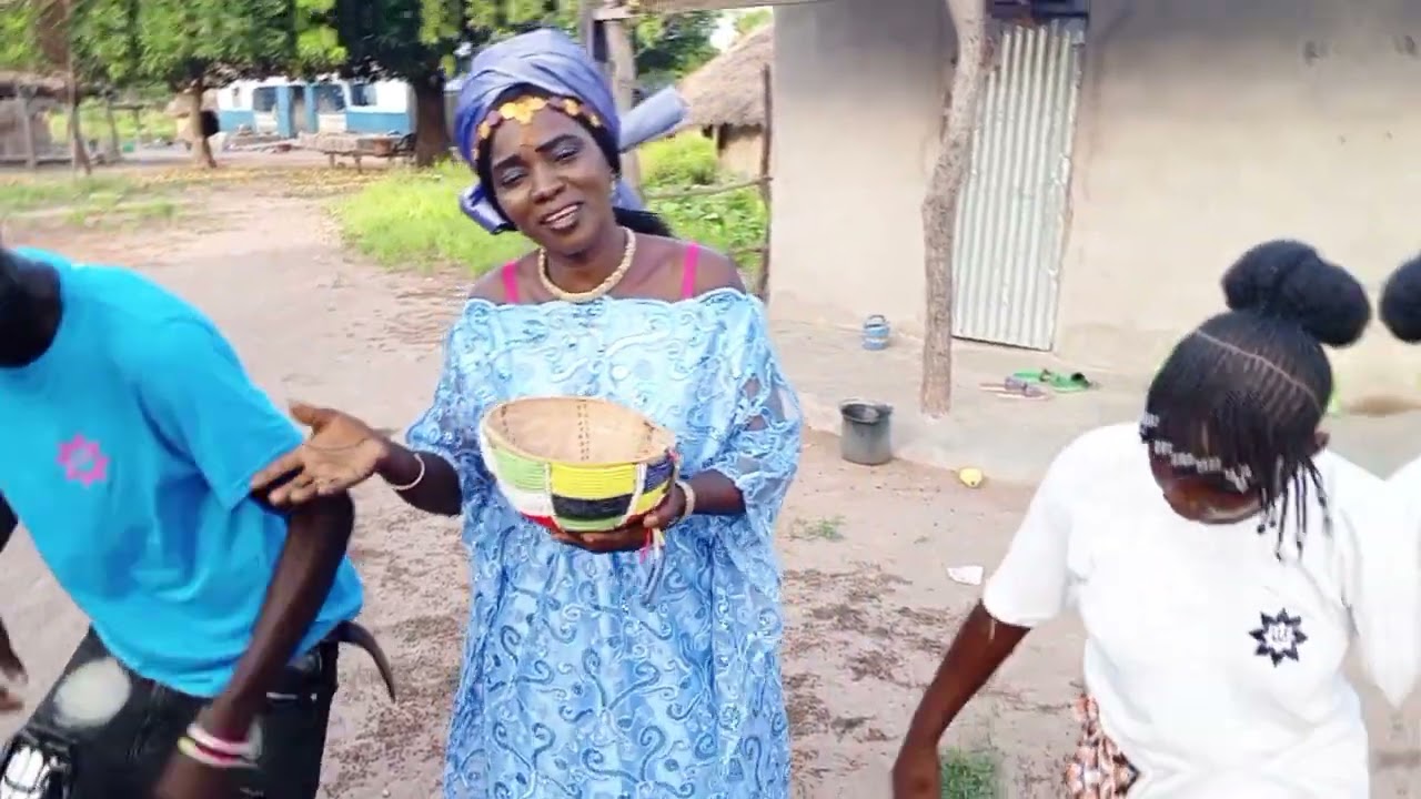 MAIMOUNA BALNDÉ ET LEW LEWAL FOULADOU