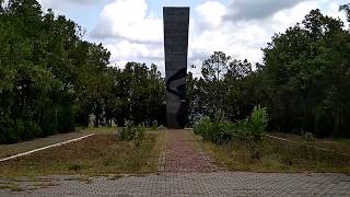 СЕВАСТОПОЛЬ: Братская могила воинов Армянской 89-й Таманской стрелковой дивизии в Севастополе