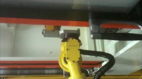 5378 DM Material Rack Robot Load