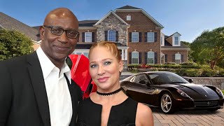 Famous Meet Eric Dickerson's Lifestyle, 2Children, Unmatched Rushing Record, Wife, Cars & Family Wealth