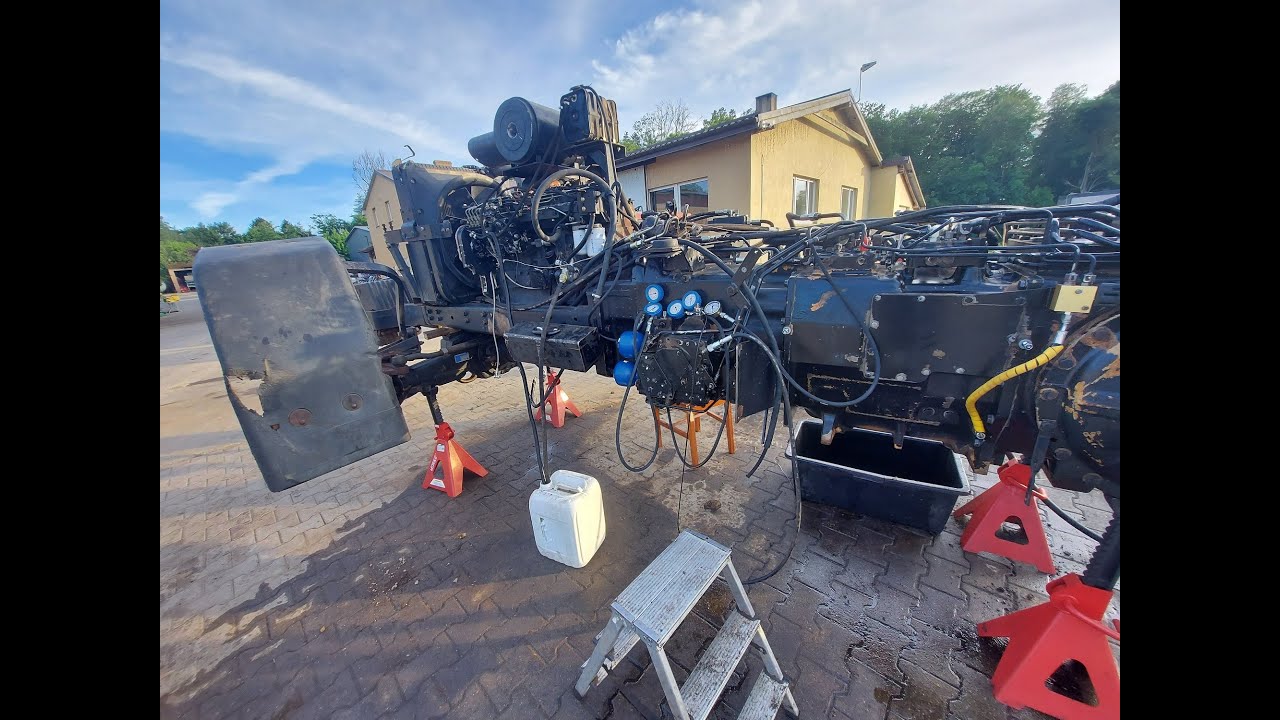 PIERWSZE URUCHOMIENIE BEZ KABINY. Pomiar ciśnienia powershift. Case Magnum 7210 Pro.