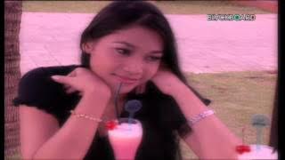 BIARKAN KU SENDIRI - YUNI SHARA