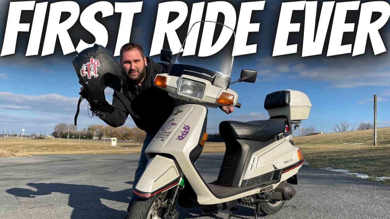 Riding a scooter FOR THE FIRST TIME - YouTube