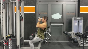 Lat Machine triangolo