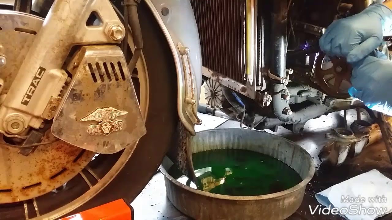 Let's finish the head removal, get the new head gaskets installed, and see if this Gold Wing runs!