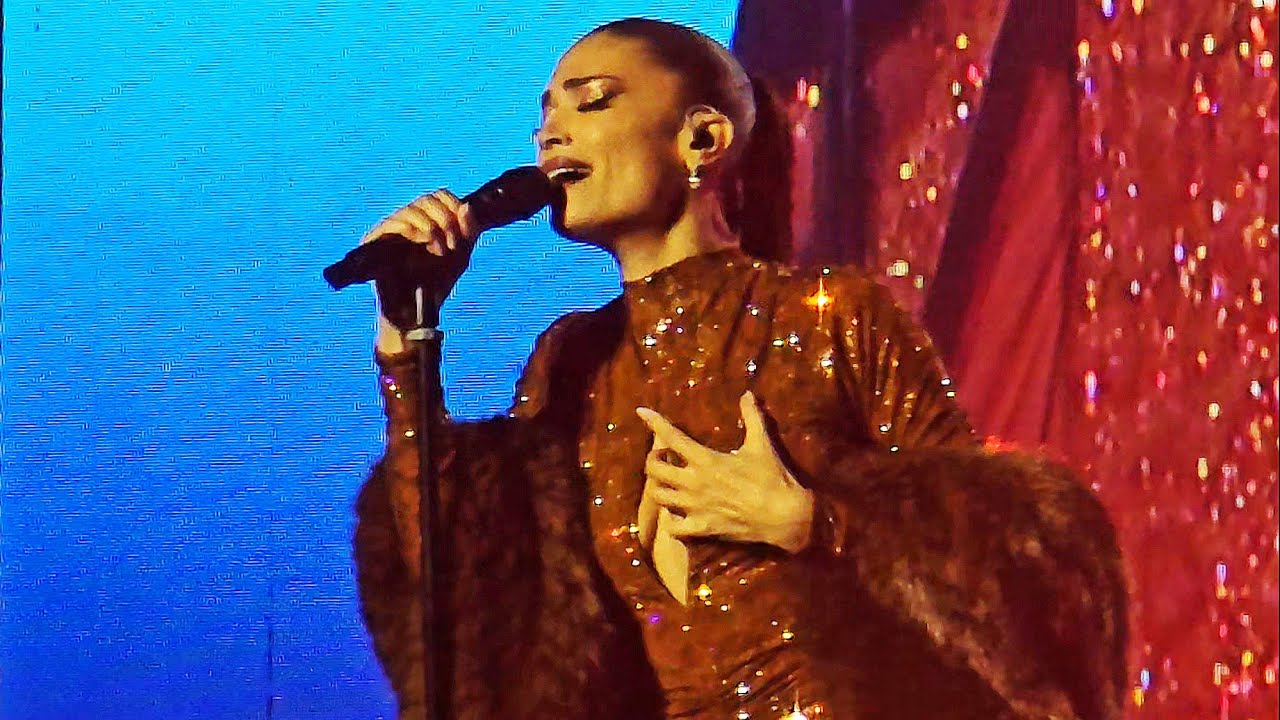 Elodie - Due "Elodie Show 2025" Live in Roma "Palazzo dello Sport" 06.12.2025