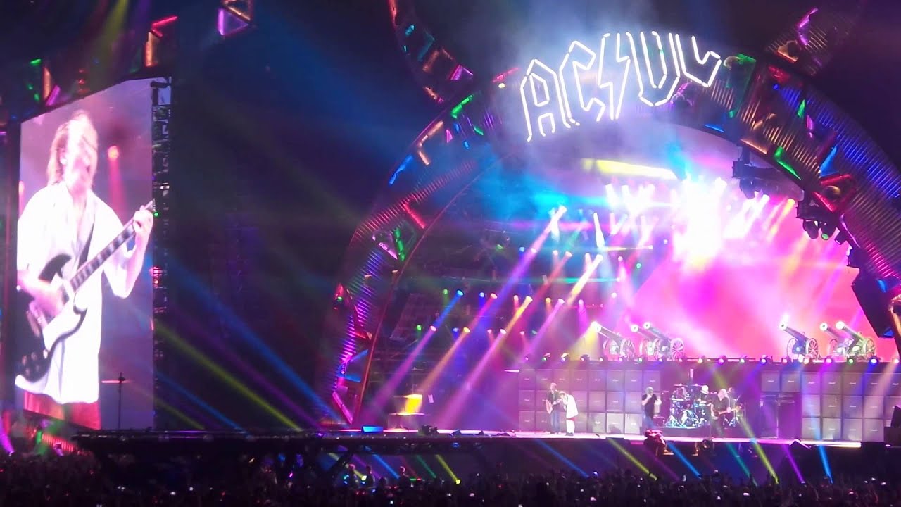 AC/DC - For those about to rock live - YouTube