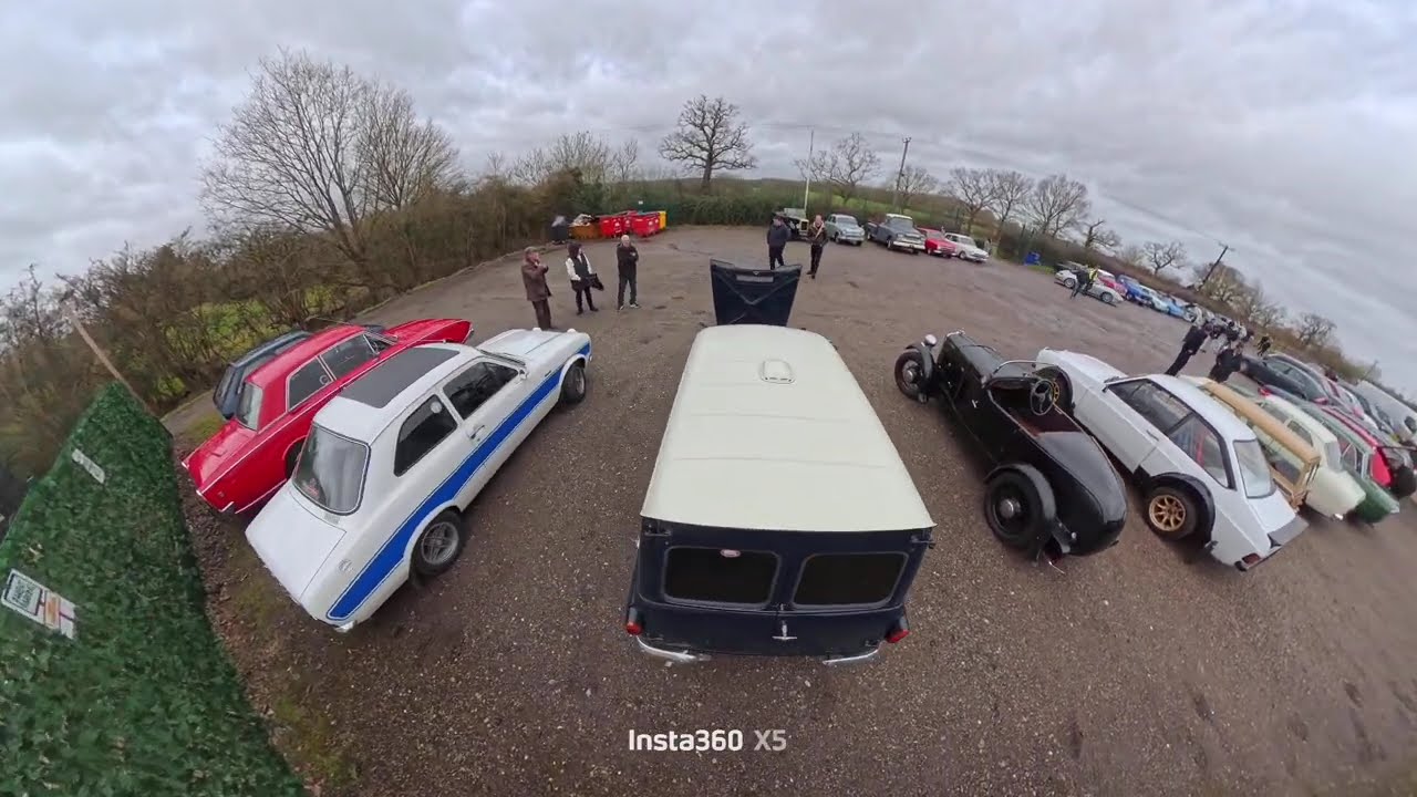 Billericay car meet #classiccars #mk1rs2000 #twincam #lotuscortina #jenseninterceptor #mustang #cars