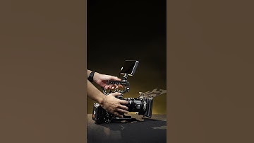 FEELWORLD P6XL camera monitor | Built-in battery designed for creators the ultimate portable setup.