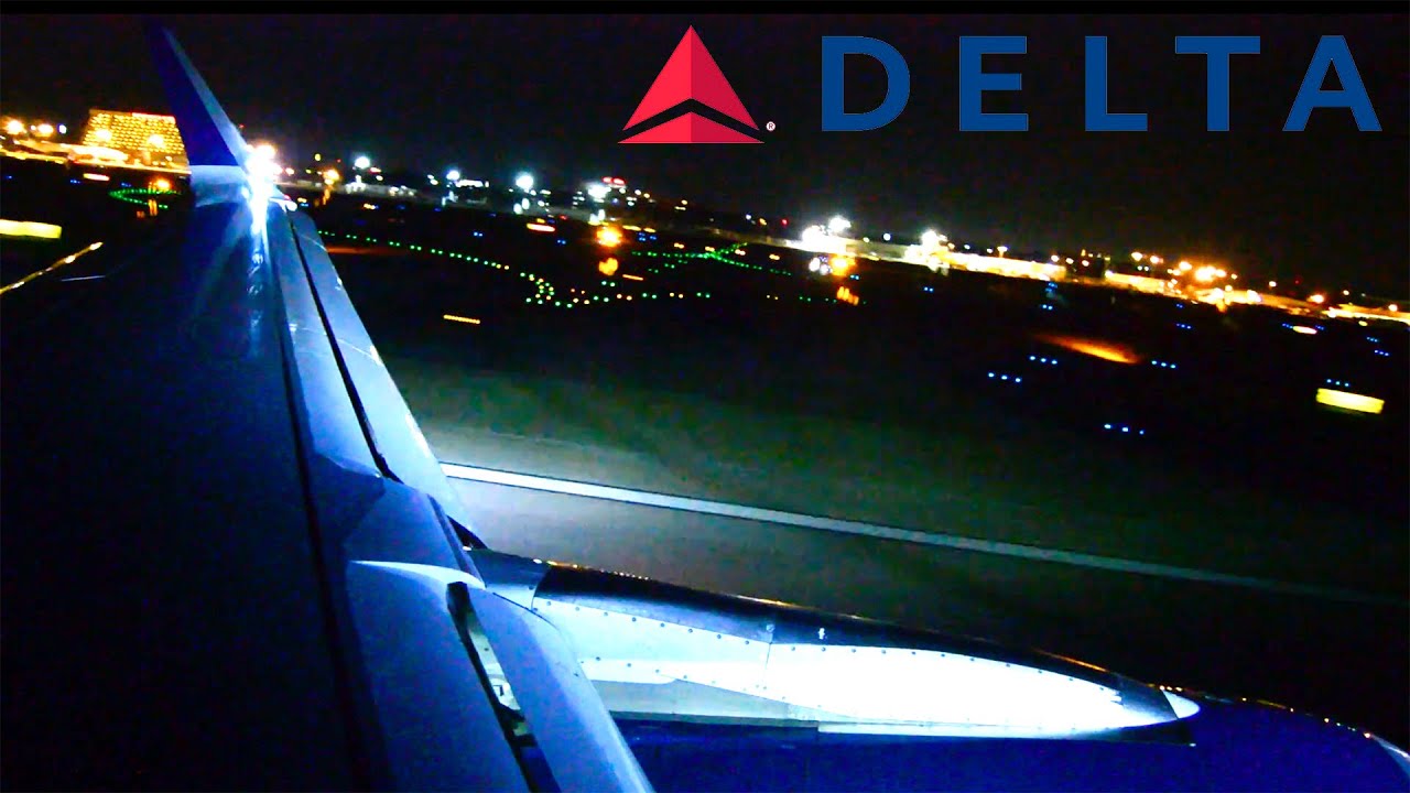 Delta Air Lines Airbus A321 Night Takeoff from Atlanta (ATL)