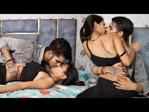 Swati Ke Sath Oyo me Hua Kuch 😚❣️ | Real Kissing Prank | Gone So Much Romantic |