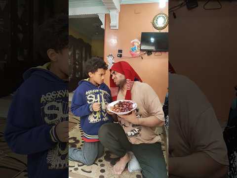 ماما البخيلة جدا والعنب