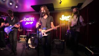 Minus the Bear - "Hold Me Down" | a Do512 Lounge Session
