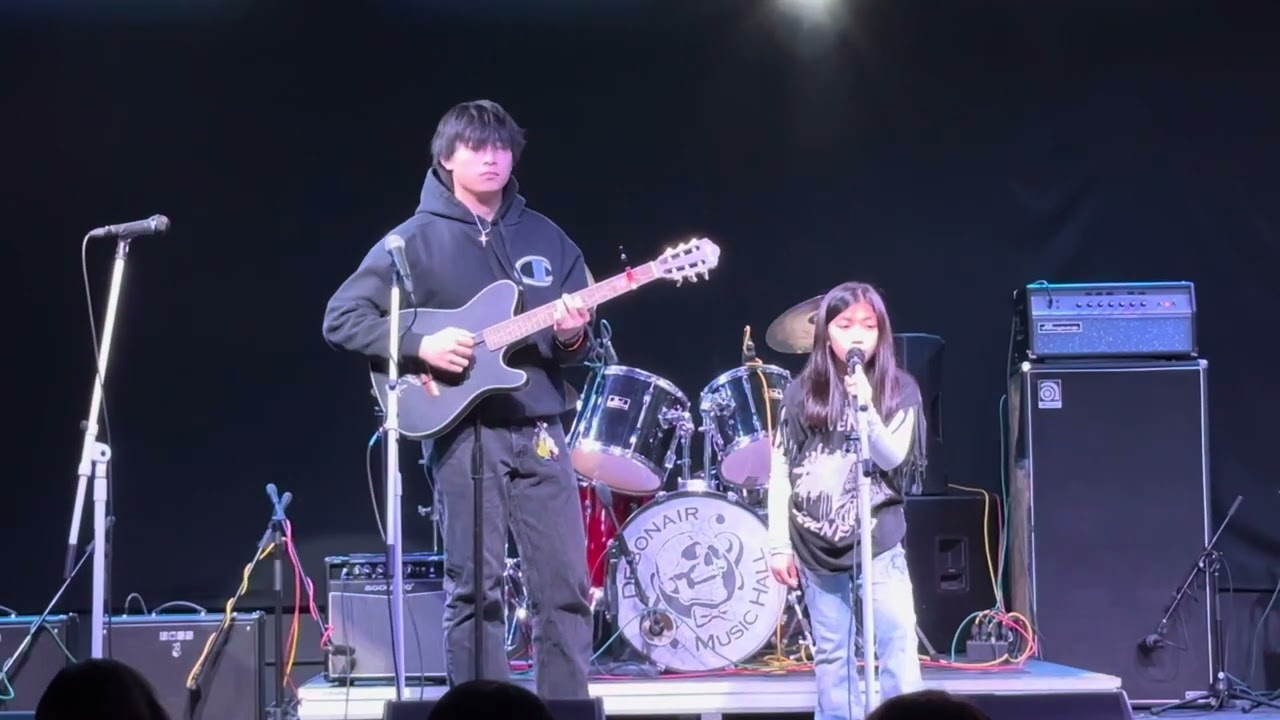 SAY YES TO HEAVEN by LANA DEL RAY cover. 16yearold guitarist & 8yearold vocalist (SIBLING TEAM)