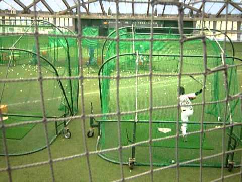 巨人高橋　フリーバッティング　宮崎キャンプ