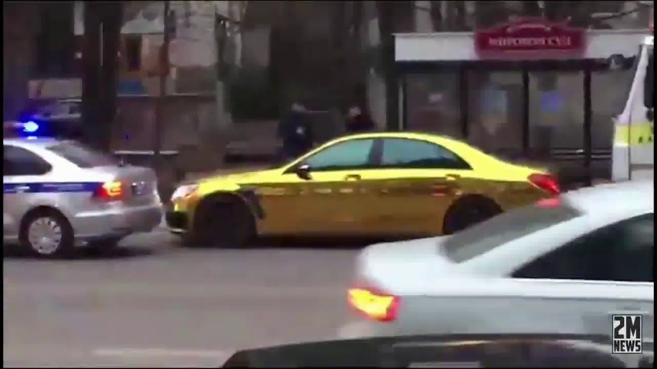 Емельяненко на золотом мерседесе